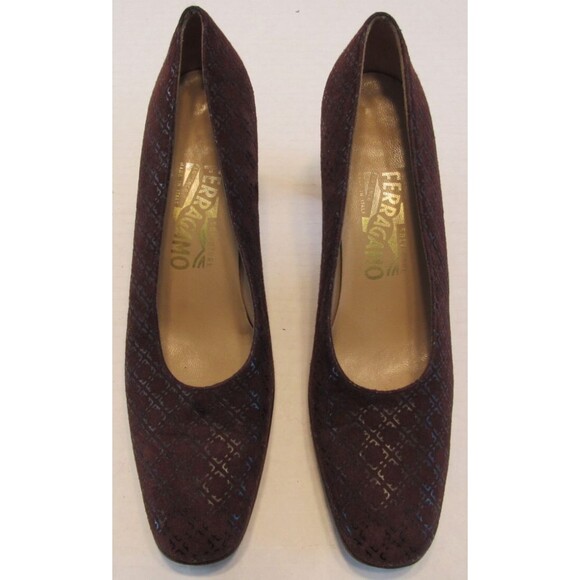 Salvatore Ferragamo Shoes - Vintage Salvatore Ferragamo Suede Embossed Patterned Pump Dark Brown Size 8.5 3A